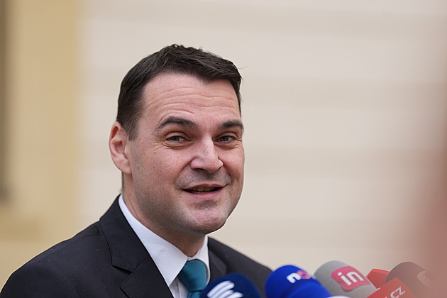 Motoristé trvají na nominaci Turka. Udělali jsme vstřícné gesto, řekl Macinka