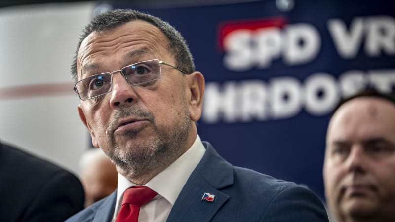 Foldyna: Zrušení muniční iniciativy by bylo pro Česko problém. Vládu jsme nuceni podpořit