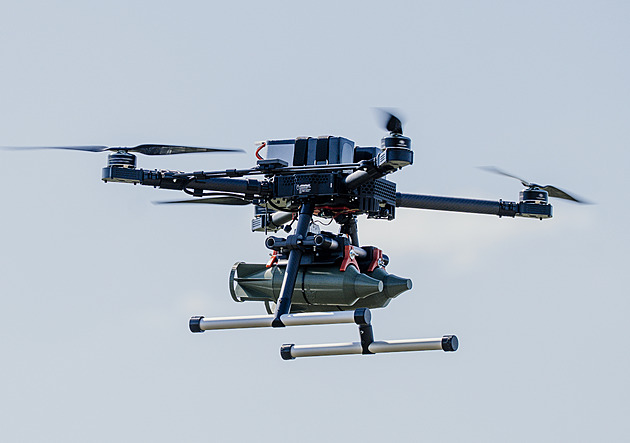 Ukrajina začíná vyvážet zbraně ve velkém. Zpeněží, co se naučila z ruské invaze