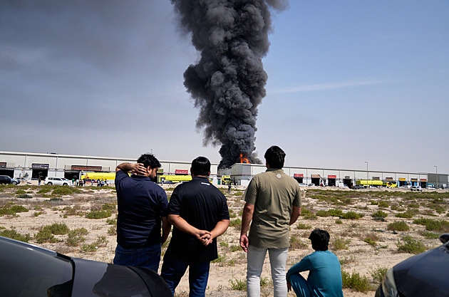 Z okna jsme viděli útok, protiraketové kryty tu nemají, líčí Češka z Emirátů