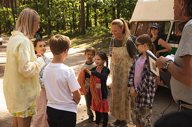 RECENZE: Limonádové Nečekané léto, kde se nic nečekaného nestane