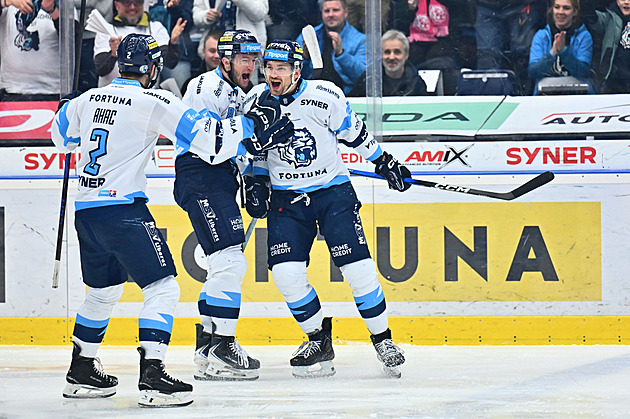 Lenc vymyslel klíčovou nahrávku. Drhlo to, ale našli jsme cestu, těší ho