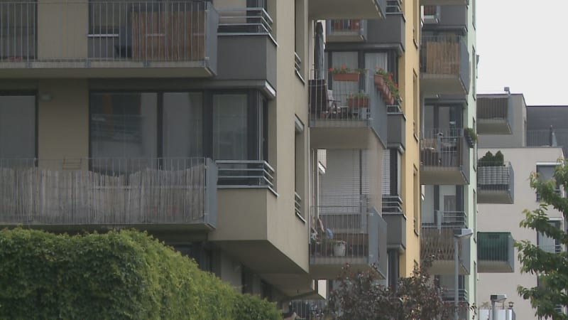 Hypotéku teď, nebo nikdy? Úrokové sazby porostou, varují ekonomové a doporučují neotálet