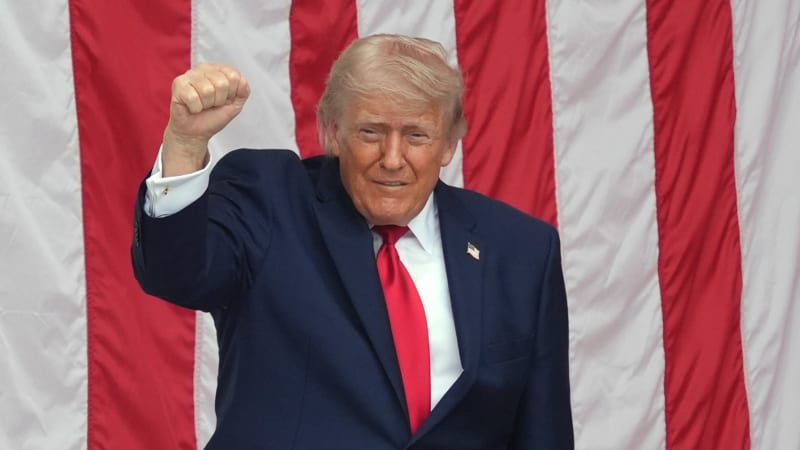 Podpis dohody s Íránem čekám o víkendu, oznámil Trump. Teherán konečné rozhodnutí nepřijal
