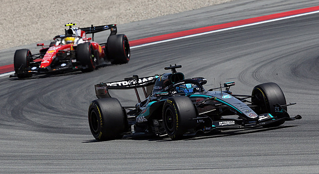 F1 ONLINE: V Barceloně vede Russell před Hamiltonem, třetí je Antonelli