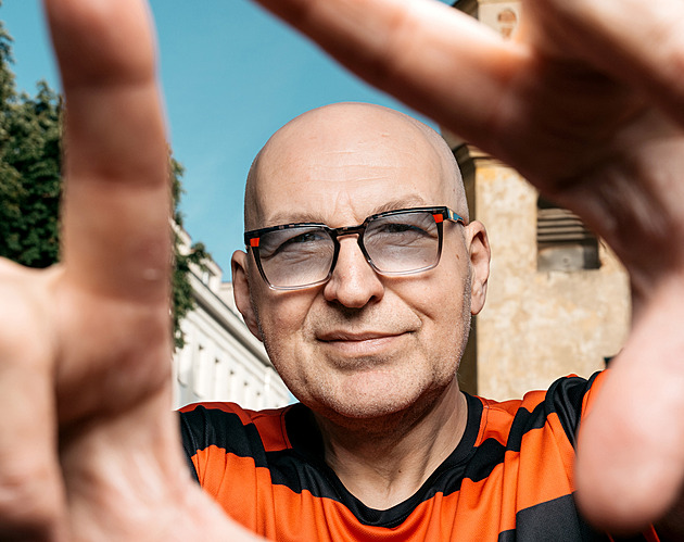 Nejvtipnější texty Fanánka? Za reklamu na sýr dostal cenu, Martu Kubišovou zaskočil