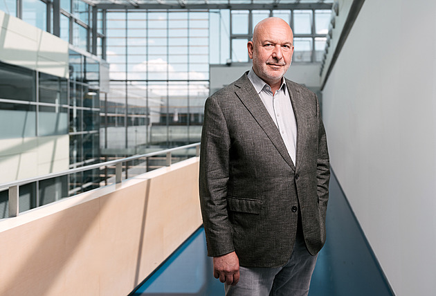 Určit konec plynu je absurdní. Zaskočí, až nebude foukat a svítit, míní šéf energetiků
