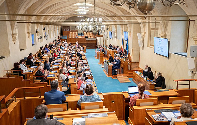 Volby 2026: kdy se letos konají komunální volby a kde se volí do Senátu